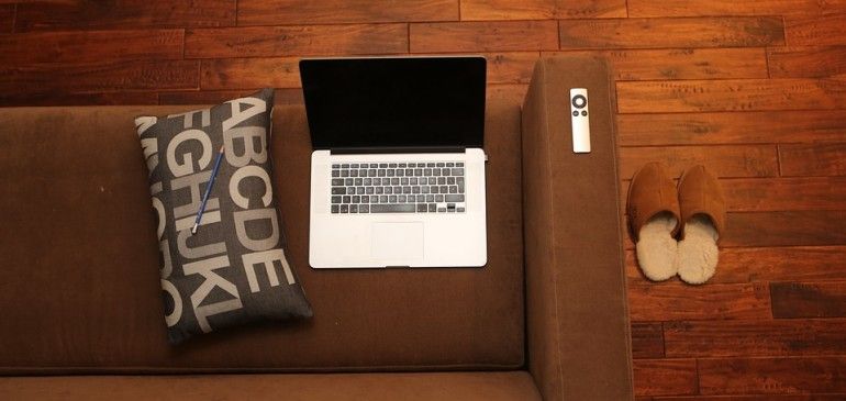 Ya es posible solicitar on-line la prestación por maternidad/paternidad